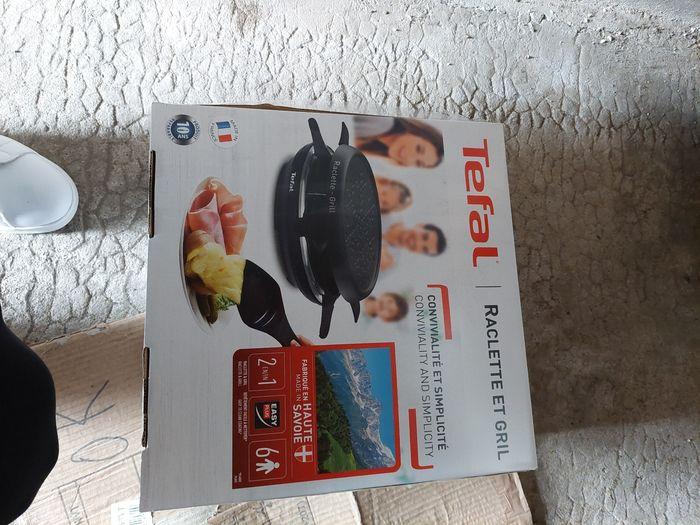 Service à raclette Tefal - photo numéro 1