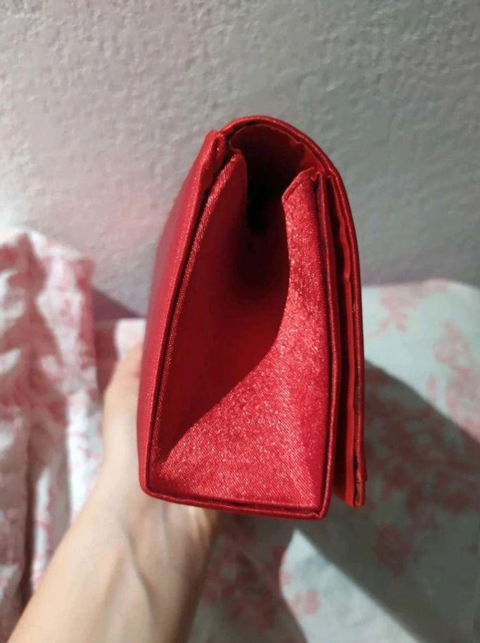 Pochette  satinee  rouge - photo numéro 5