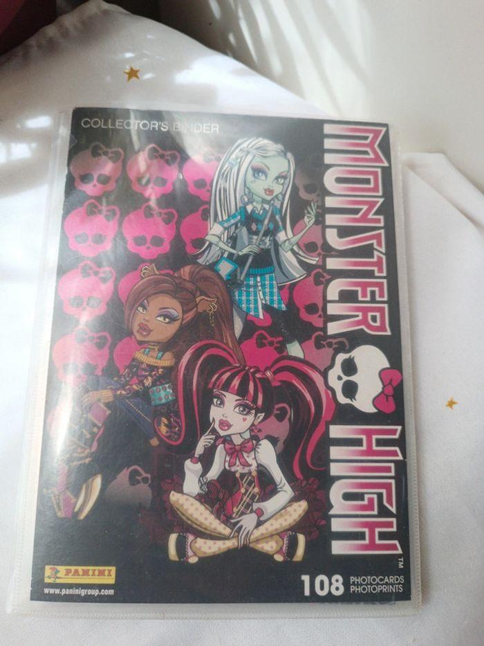 Lot Monster high album carte postale card panini 2012 bague ring mattel stylo plume noir black - photo numéro 5