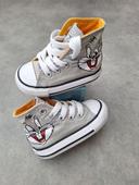 Converse Looney Tunes