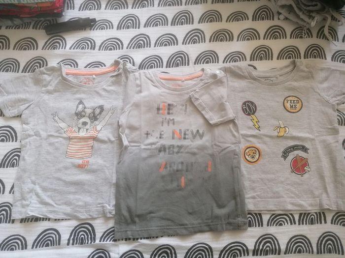 Lot de 3 T-shirts manches courtes. 9 mois. - photo numéro 1