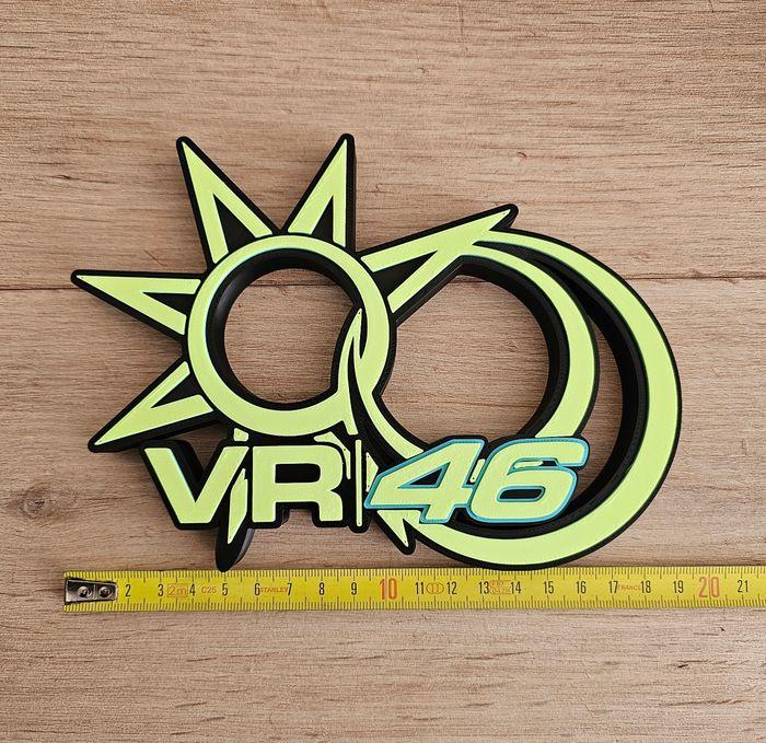 Figurine logo deco Valentino rossi 46 FanArt 19cm - photo numéro 6