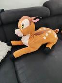 Énorme peluche bambi