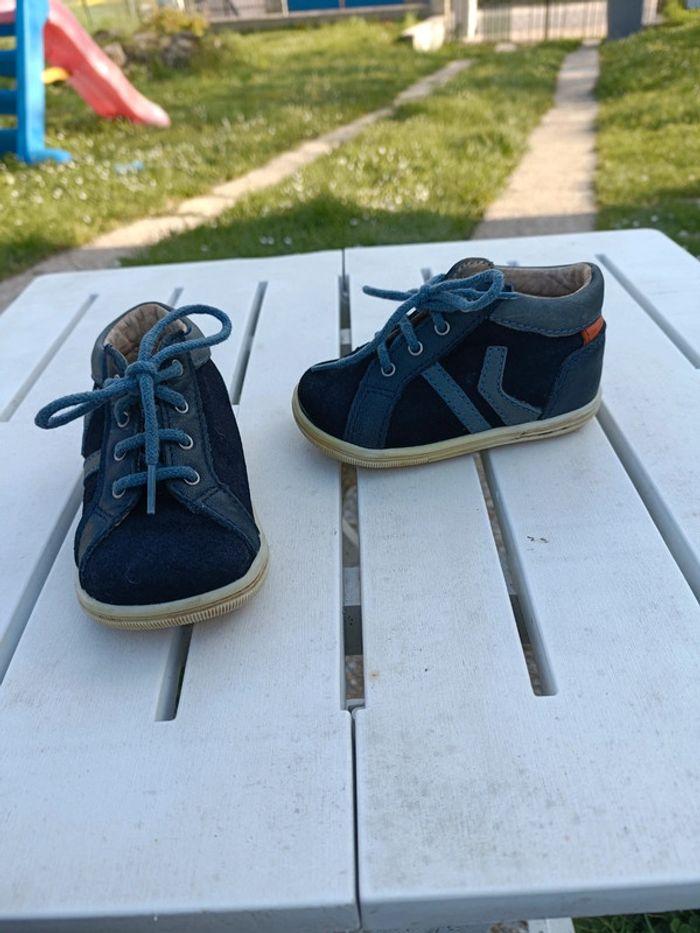 Chaussures bébé - photo numéro 1