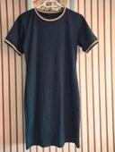 Robe Tee-shirt bleue marine taille M portée quelque fois