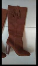 Bottes daim Etam neuves