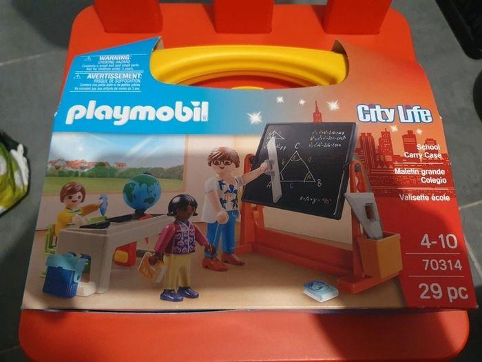 Playmobil City Life - Valisette Ecole - 70314 - photo numéro 1