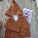 NEUF (non porté)🤩😍 SUPERBE GILET/CARDIGAN avec capuche doublée sherpa 9 MOIS arçon ou mixte 

🤩😍👌