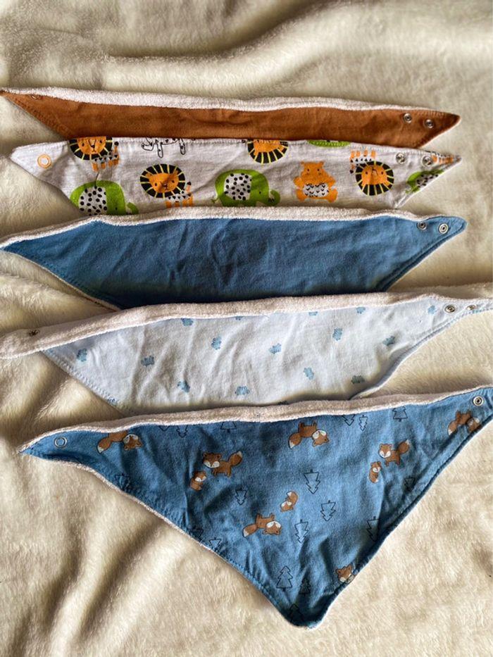 Lot de 5 bavoir bandana à pression - photo numéro 1