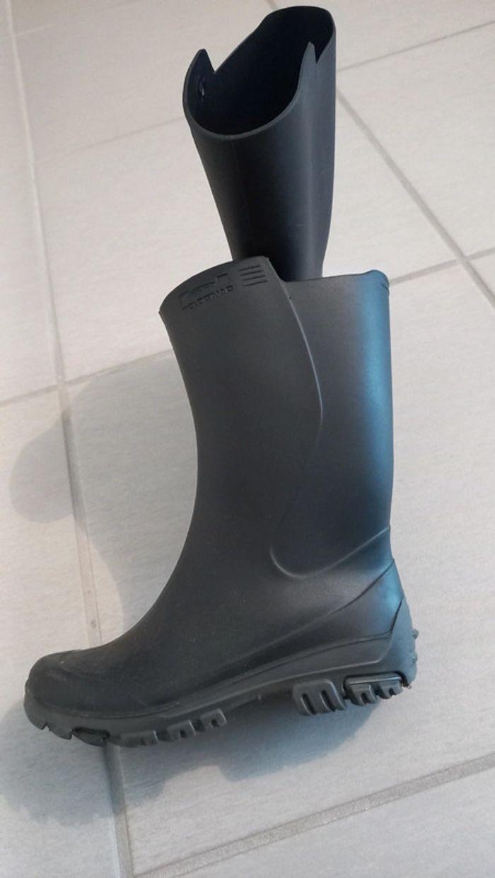 Jolies bottes de pluie, pointure 29/30. - photo numéro 2