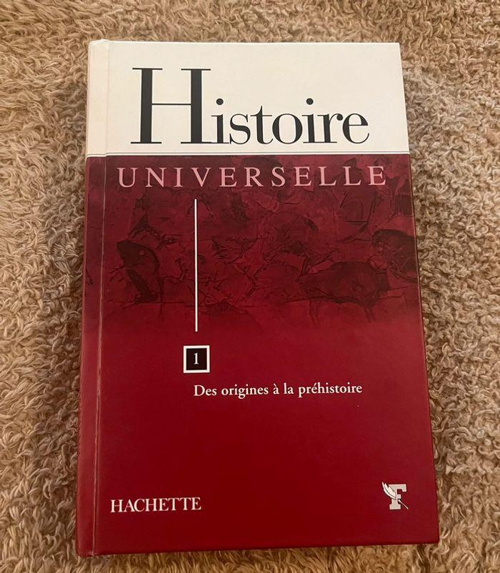 Livre Histoire Universelle Tome 1 Des origines à la préhistoire Hachette - photo numéro 1