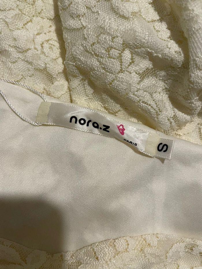 Robe blanc crème à manches courtes en dentelle doublé extensible neuf Nora Z taille S - photo numéro 6