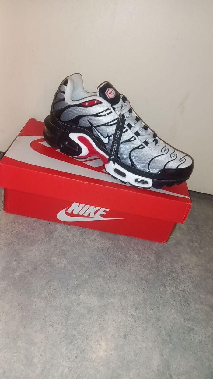 Nike air max plus - photo numéro 3