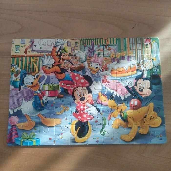 Puzzle clementoni Minnie 60 pièces - photo numéro 1