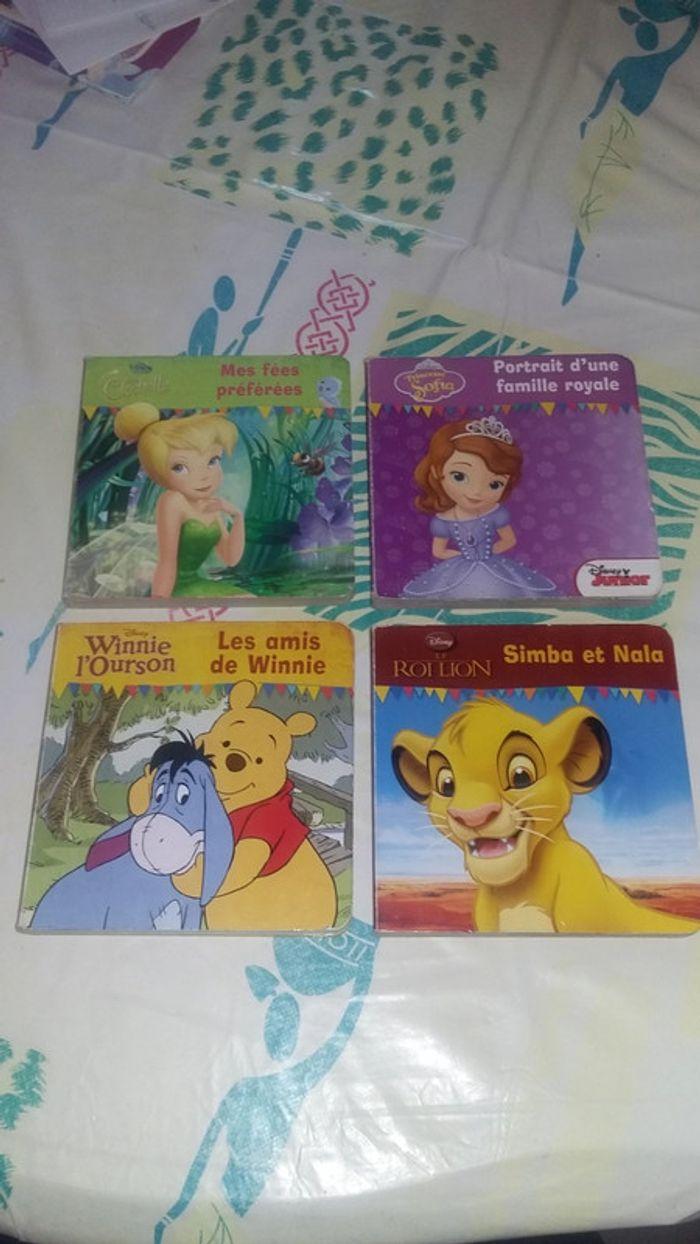 Lot de 4 livres - photo numéro 1