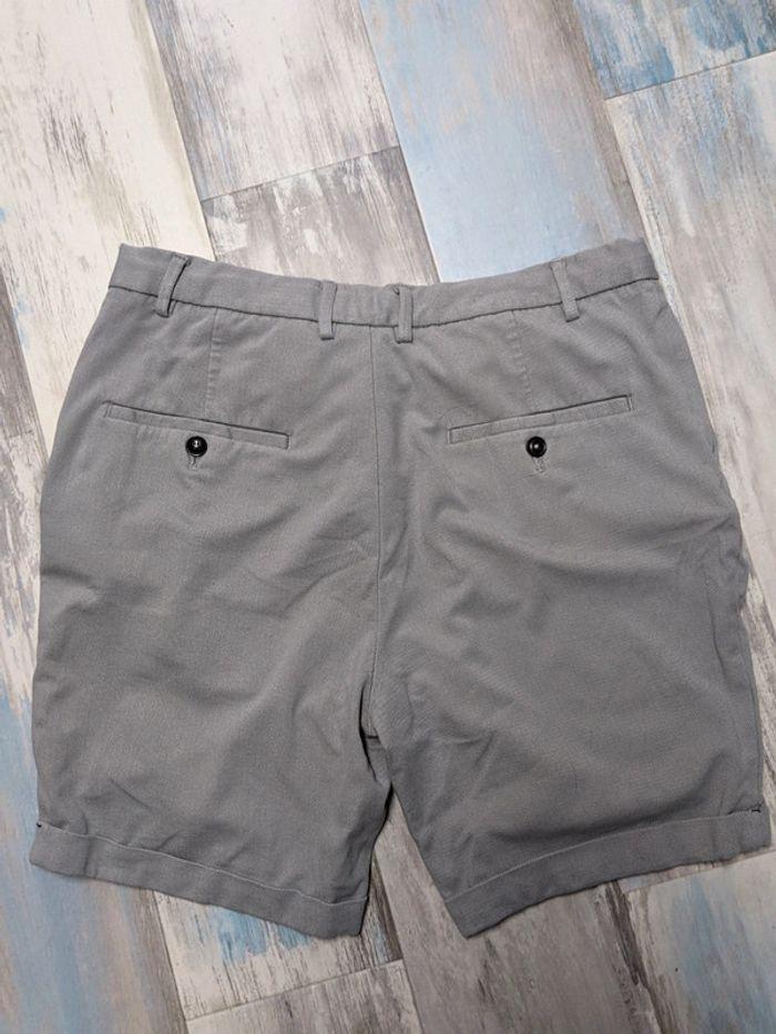 Short Chino Zara taille 44 fr - photo numéro 2