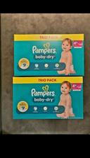 Lot de 2 cartons pampers taille 4+