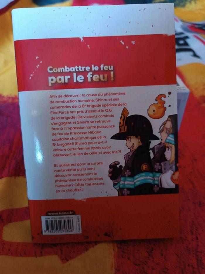 Collector manga fire force tome 3 jaquette reversible cultura + funko pop - photo numéro 5