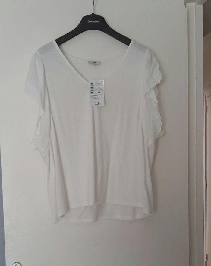 Haut blanc taille XL neuf - photo numéro 1