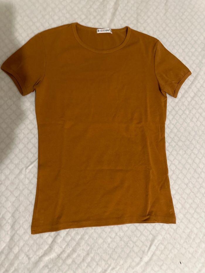 T-shirt uni marron taille M blaxstone - photo numéro 1