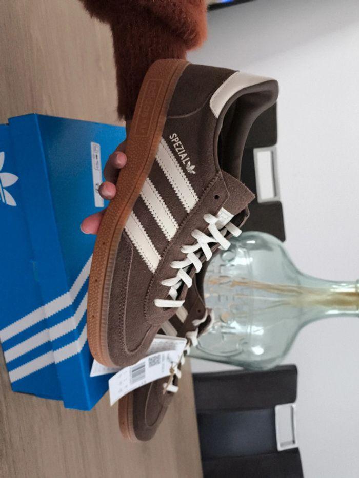 Adidas Handball Spezial Earth (W) - photo numéro 4