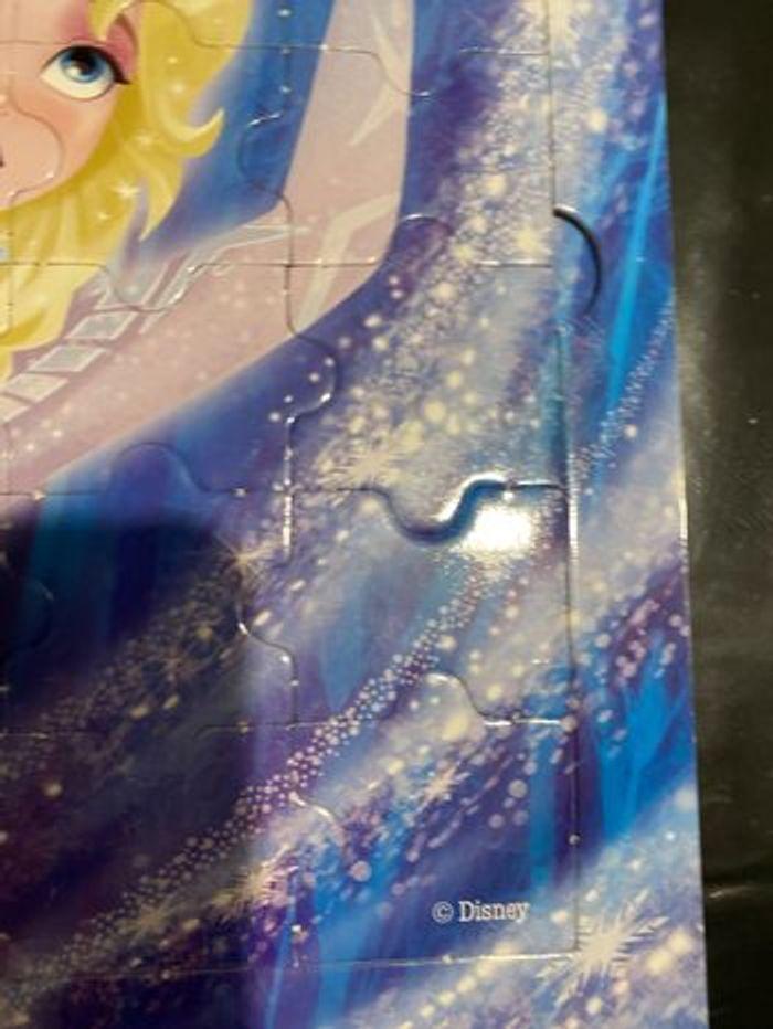 Livre puzzle 5 puzzle 30 pièces reine des neige frozen II Disney - photo numéro 4