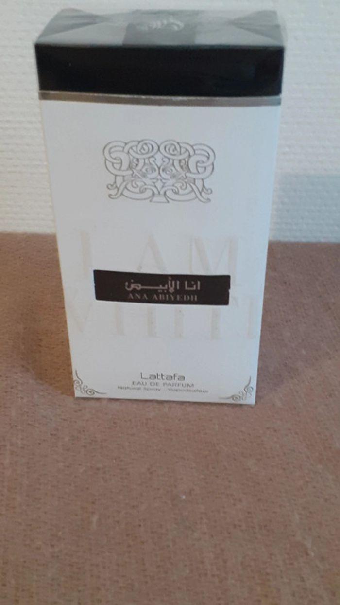 Parfum Ana Abiyedh 60 ml - photo numéro 1