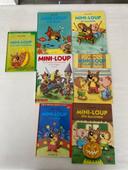 Lot livres mini loup