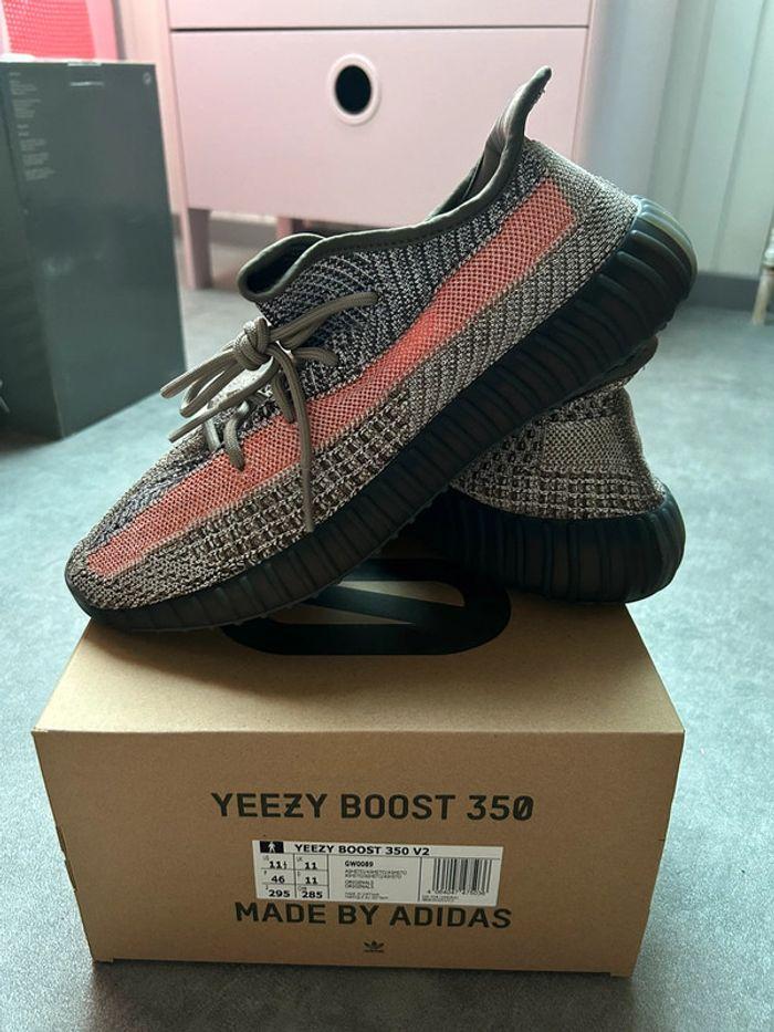 Yeezy Boost 350 V2 Ash Stone 46 - photo numéro 2