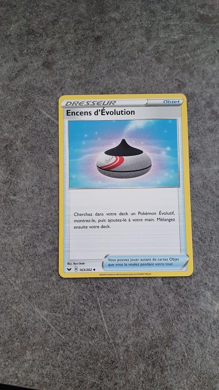 Carte Pokemon neuve - photo numéro 1