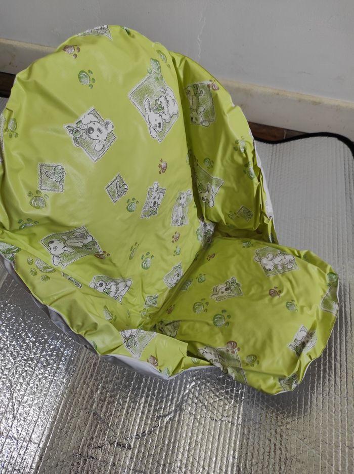 Coussin pour chaise haute bébé - photo numéro 2