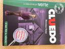 Livre cluedo M. violet