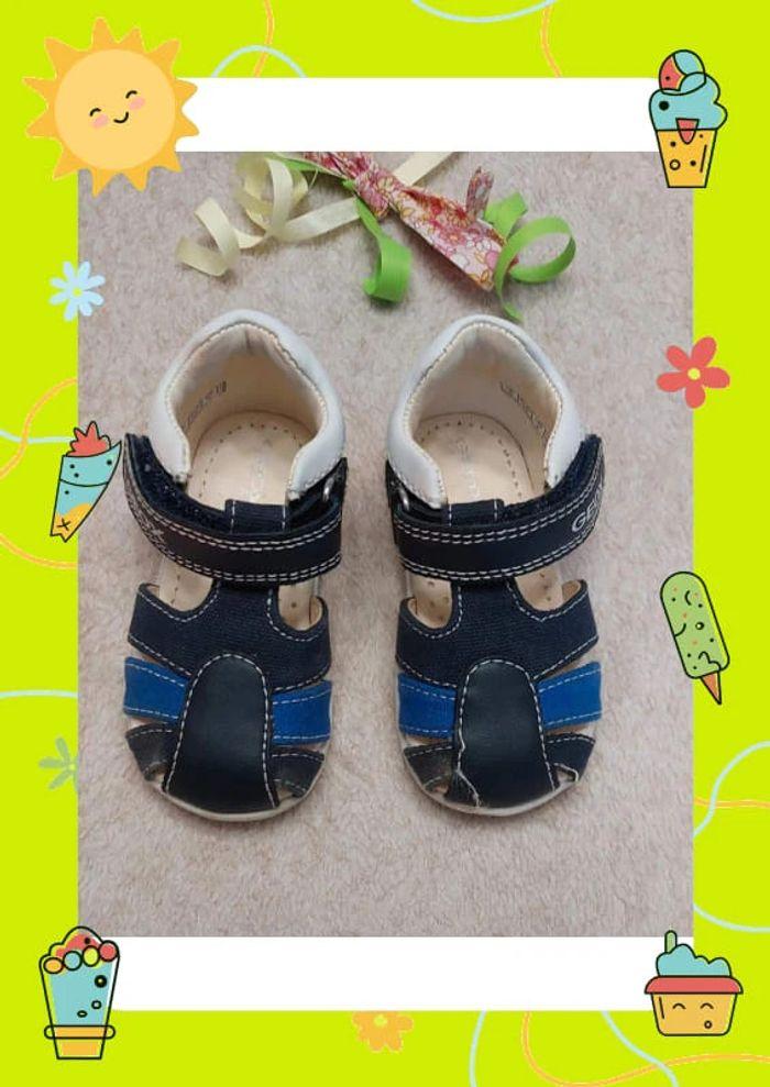 Chaussures été bébé garçon en cuir Taille 19 - photo numéro 2