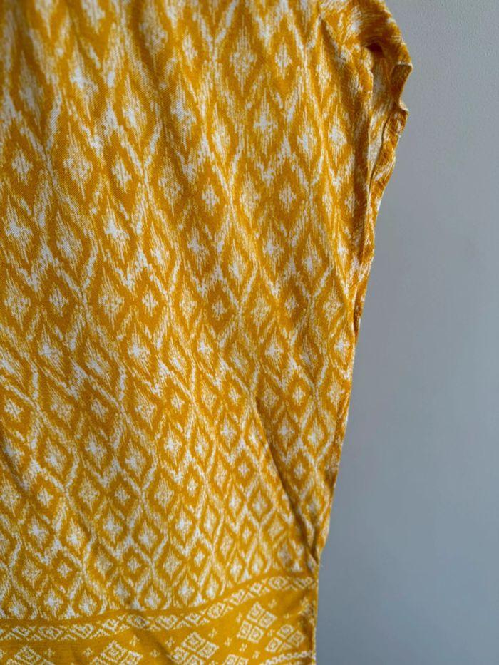 Top poncho Gémo motifs jaunes Taille 42 - photo numéro 5