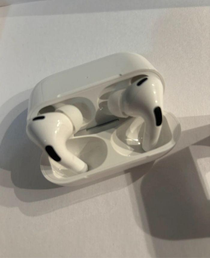 AirPods pro 2 - photo numéro 4