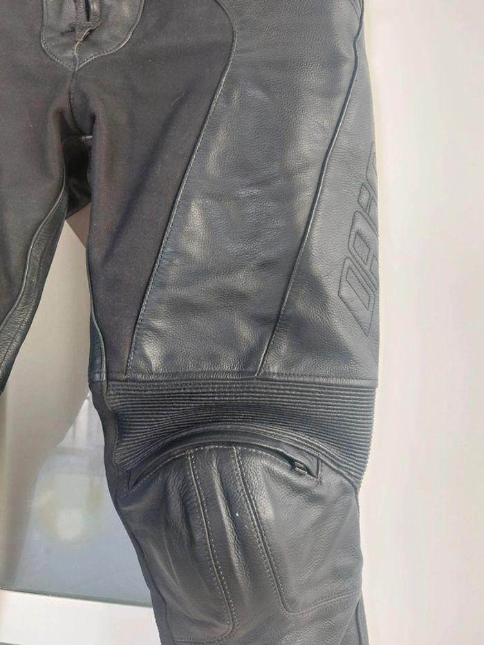 Pantalon moto cuir dainese noir avec facture - photo numéro 2