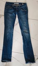 Vêtements femme Jean marque lot possible