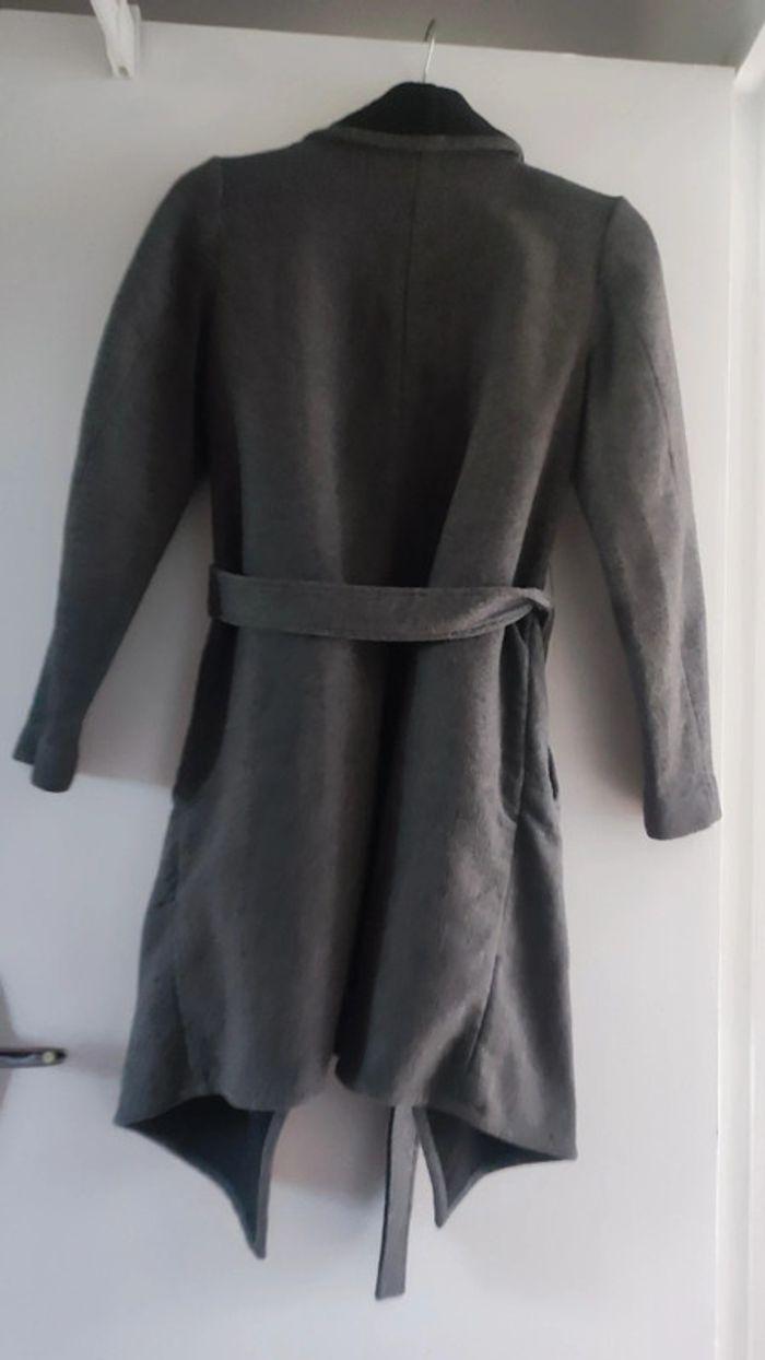 Joli manteau gris ceinturé H&M - photo numéro 6