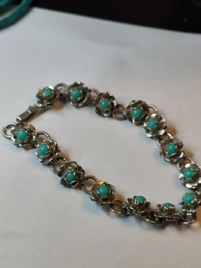 Bracelet argent et turquoises - photo numéro 2