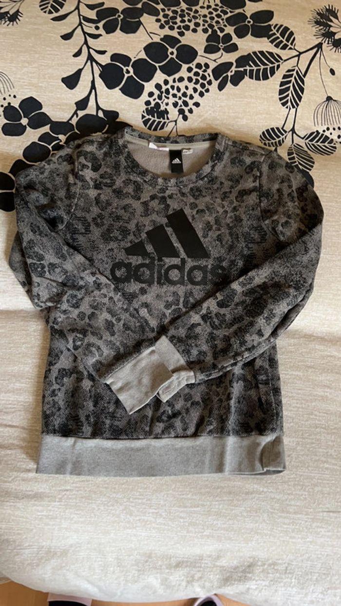 Pull addidas