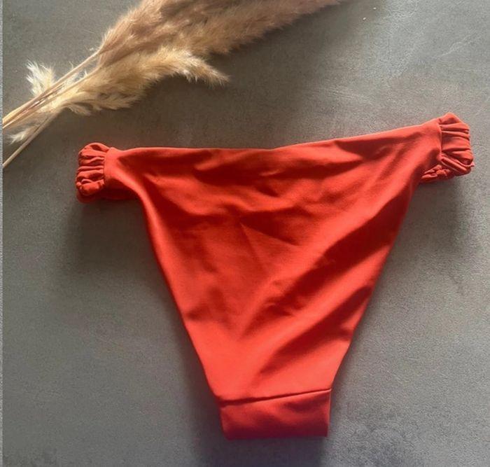 Bas de maillot de bain taille XS penti neuf - photo numéro 3