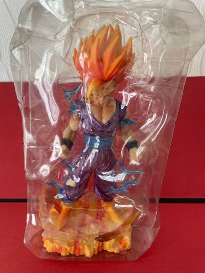 Figurine Gohan Dragon Ball Z - photo numéro 1