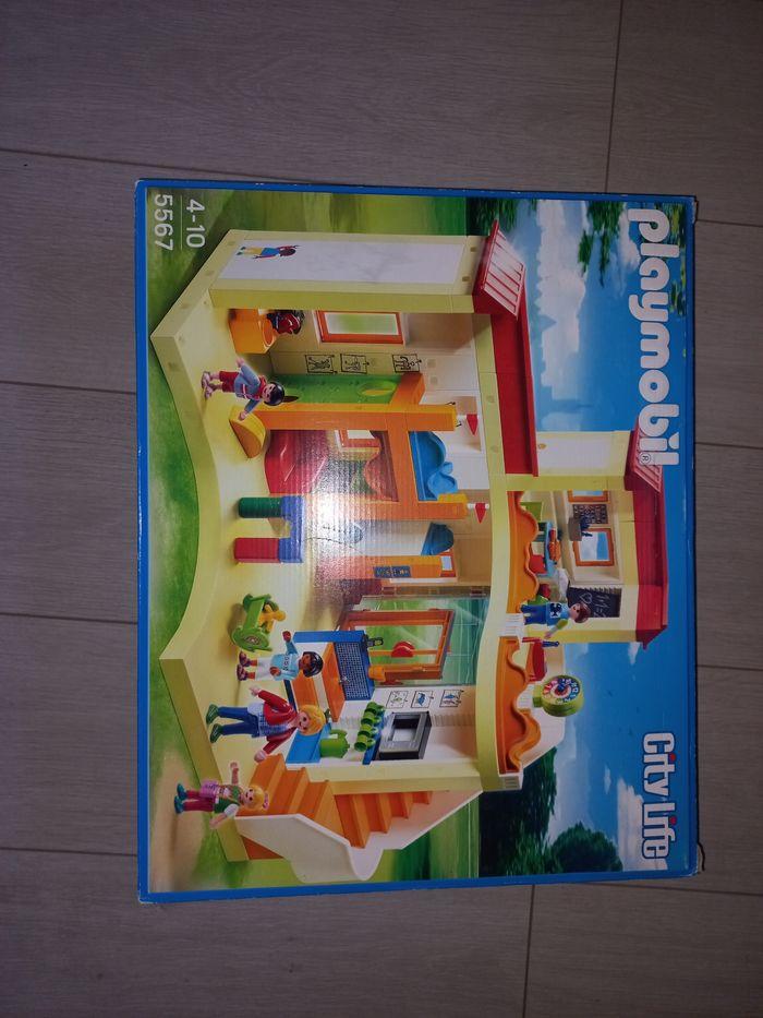 Garderie playmobil - photo numéro 1