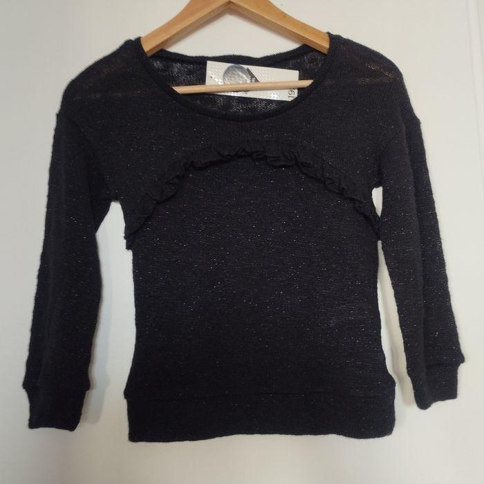 Pull Neuf enfant 7/8 ans - photo numéro 1