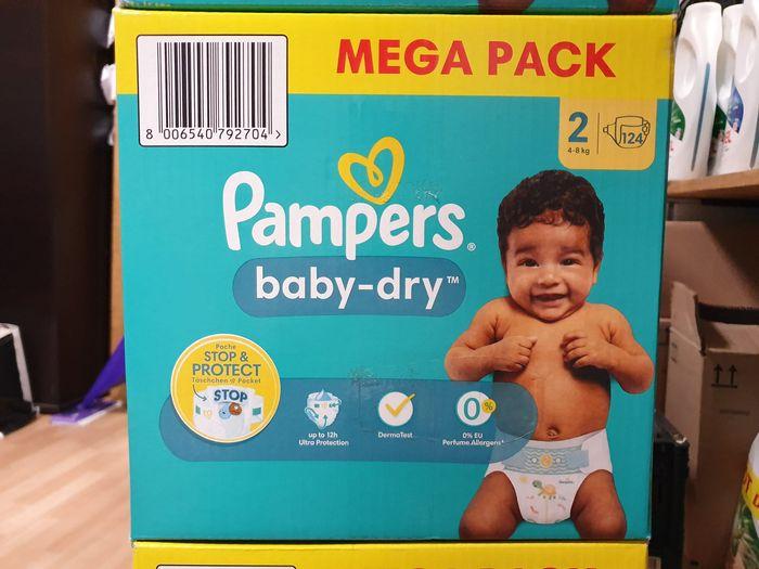 3 cartons de couches pampers baby dry T2 - photo numéro 2