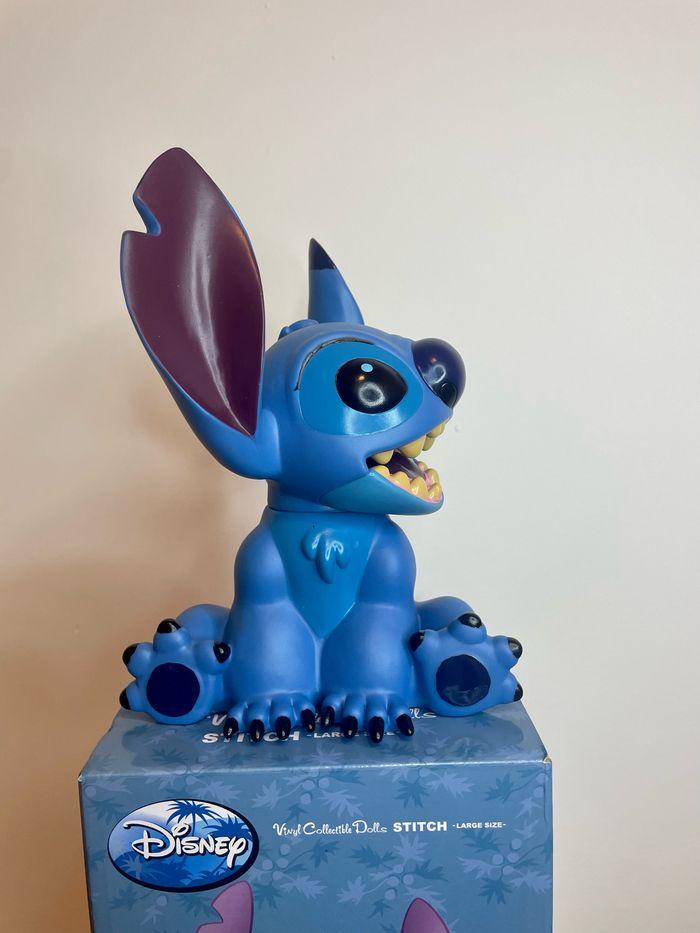 Tirelire figurine Disney Stitch en PVC - photo numéro 9