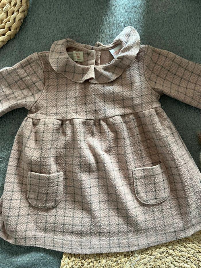 Robe Zara 3/6 mois 68 cm fille - photo numéro 2