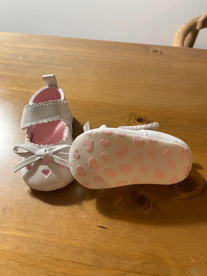 Lot de 2 paires de chaussures bébé - photo numéro 6