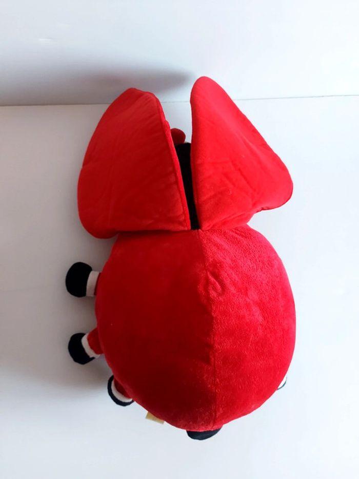 Grosse peluche coccinelle propre et en très bon état - photo numéro 4