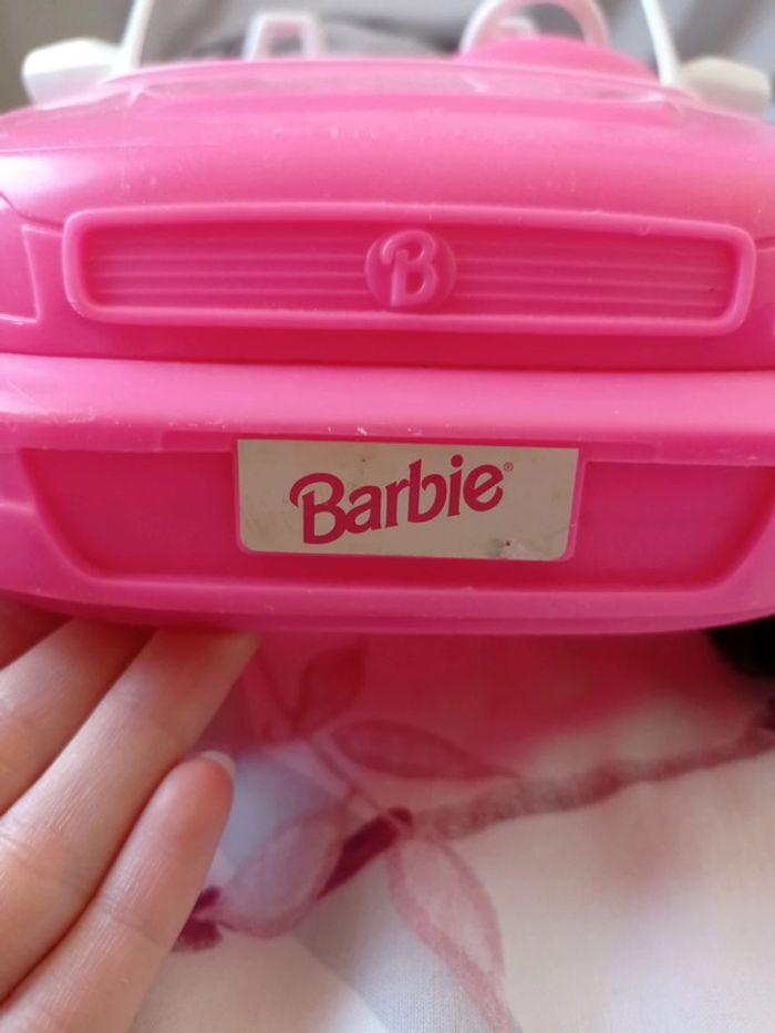 Voiture barbie rose. - photo numéro 5